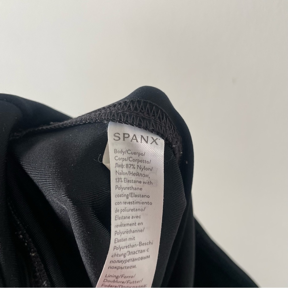 SPANX Black High Waisted Faux Leather Leggings Size Small - Picture 4 of 4